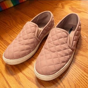 comfy pink everyday shoes